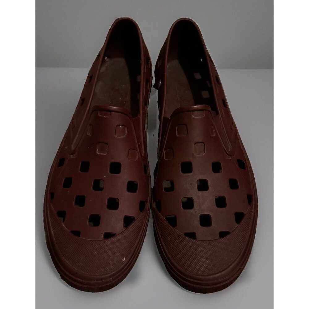 EUC Vans Slip-On TRK Water Shoe - burgundy M12